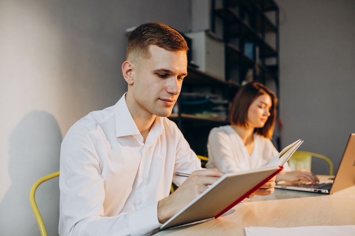 Путин поручил составить перечень организаций с целевым обучением за счет бюджета